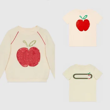 ранней весной 2024 года новая детская толстовка с вышивкой из маленьких яблок, хлопковая футболка с принтом красного яблока с коротким рукавом